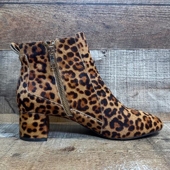 NEW Jack Rogers Berkley Booties Leopard Calf Hair Ankle Boots Size 7 - Picture 3 of 11